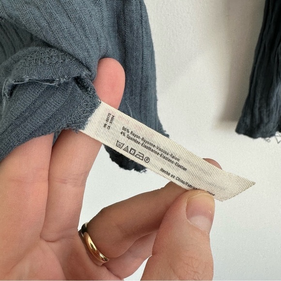 Intimately Free People Stretchy V-Neck Top Size XS - Picture 6 of 8